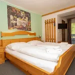 Alpen Arnika Hotel