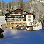 Alpen Arnika Hotel