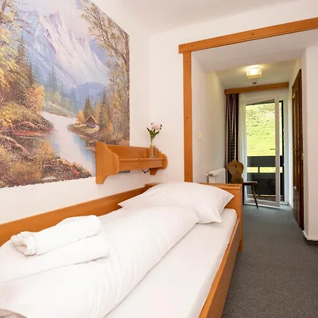 Alpen Arnika Hotel