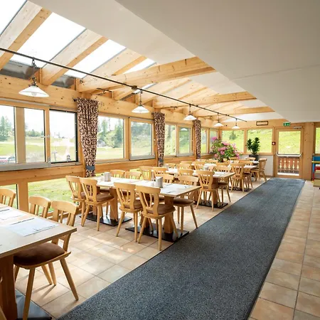 Szálloda Alpen Arnika & Restaurant
