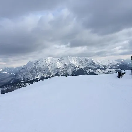 ホテル Alpen Arnika 3*